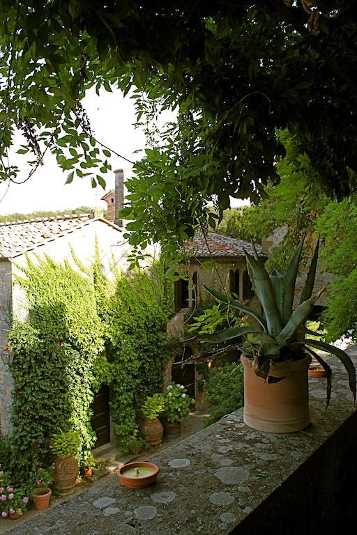 Castello Di Montalto Aparthotel Castelnuovo Berardenga Eksteriør bilde